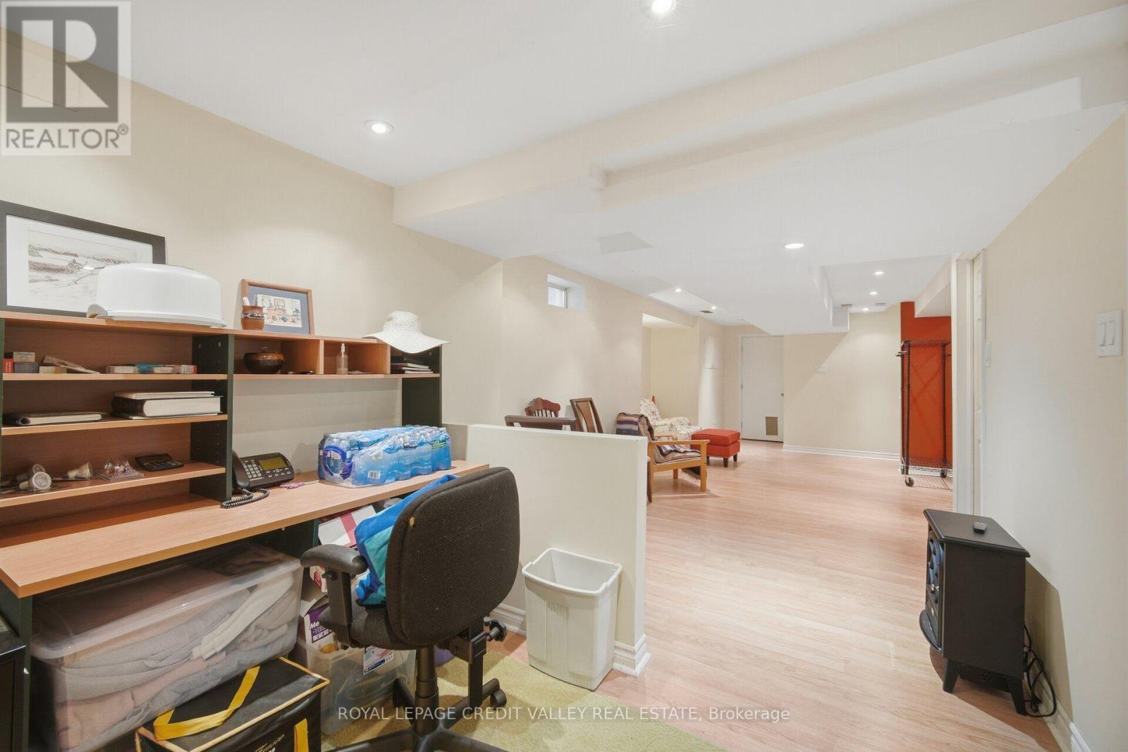 8 Pressed Brick Drive, Brampton, ON - Indoor