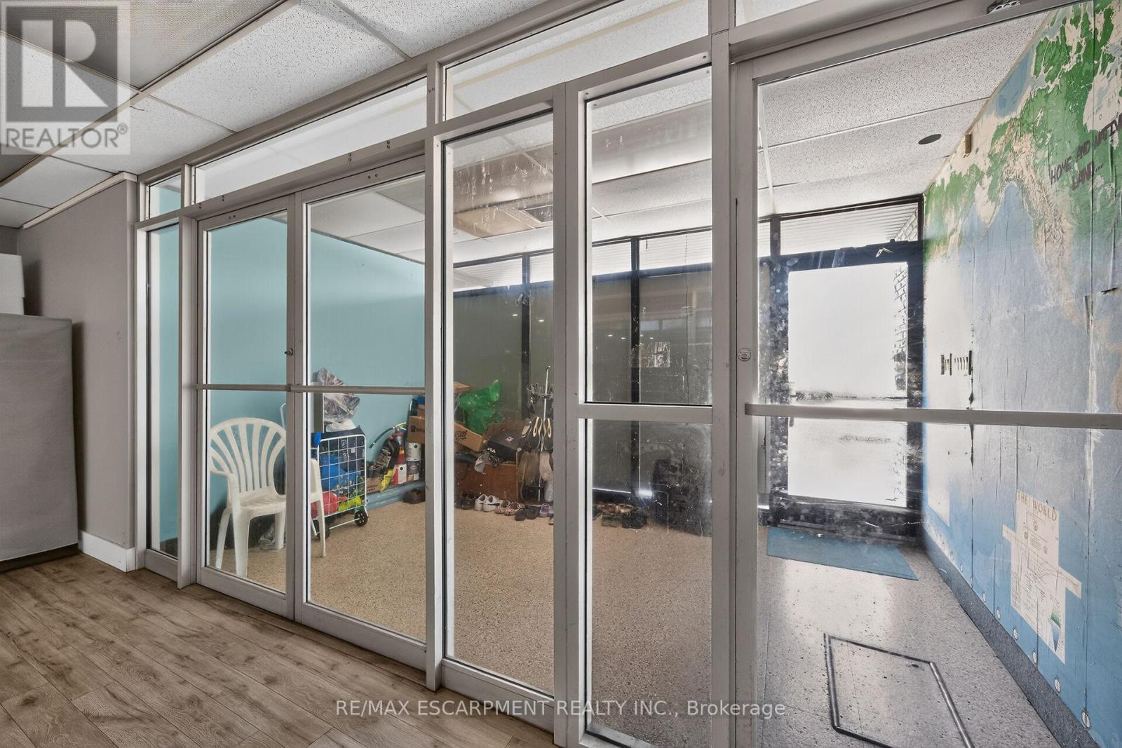 1292 Barton Street E, Hamilton, ON