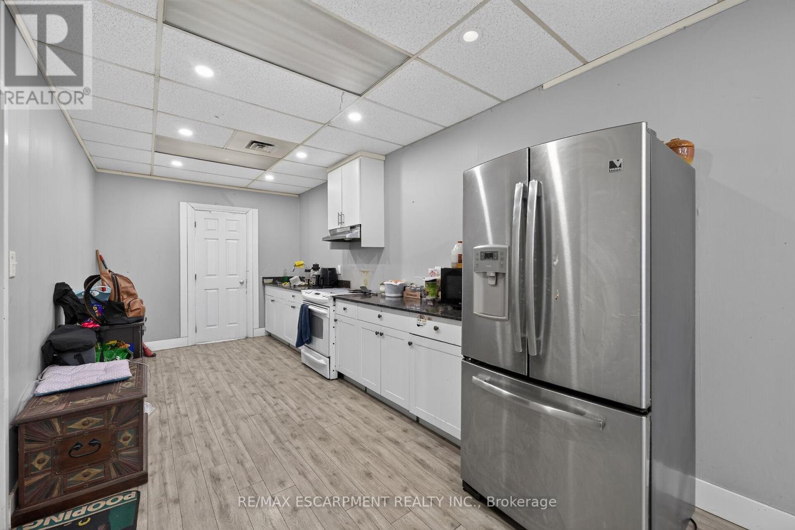 1292 Barton Street E, Hamilton, ON