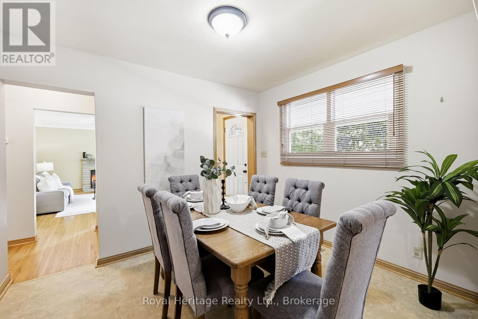 12 Simcoe Street, Whitby (Brooklin), ON - Indoor Photo Showing Dining Room
