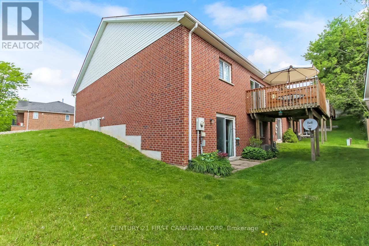 47 - 1077 Hamilton Road, London East (East O), ON - Outdoor