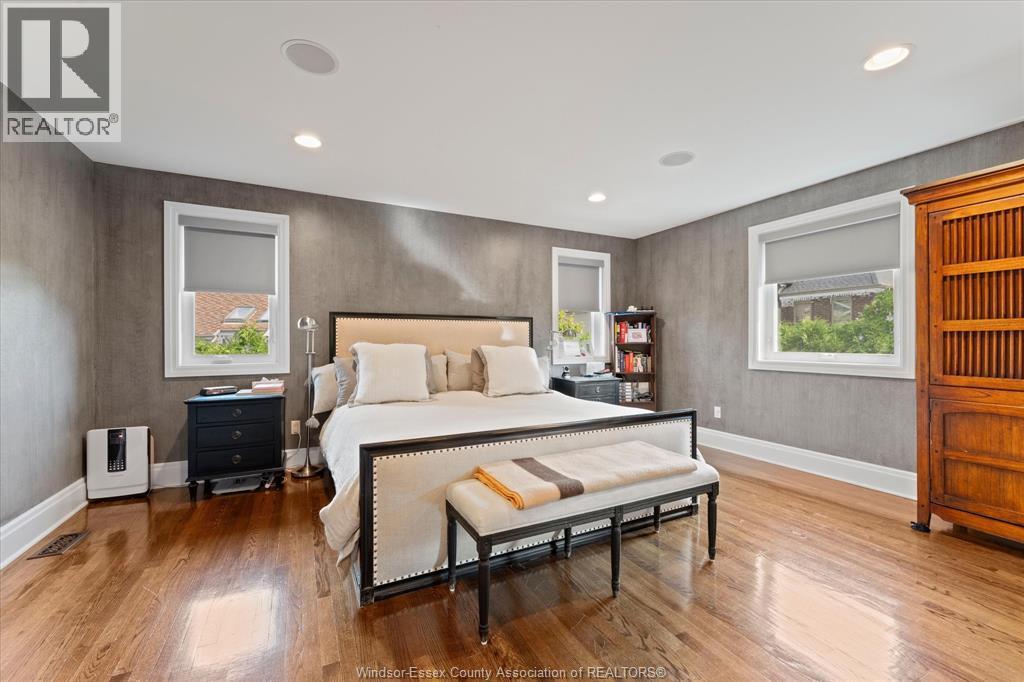 3460 Huntington Avenue, Windsor, ON - Indoor Photo Showing Bedroom