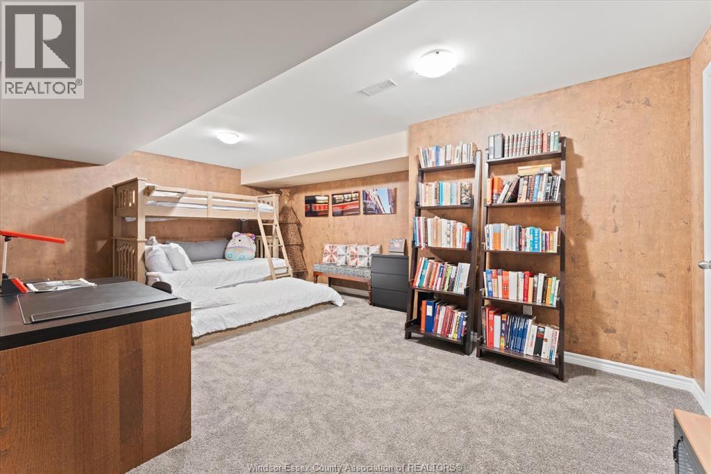 3460 Huntington Avenue, Windsor, ON - Indoor Photo Showing Other Room
