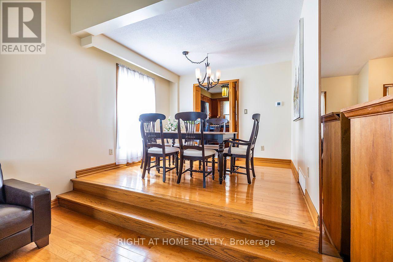 1770 Spruce Hill Road, Pickering, ON - Indoor Photo Showing Dining Room