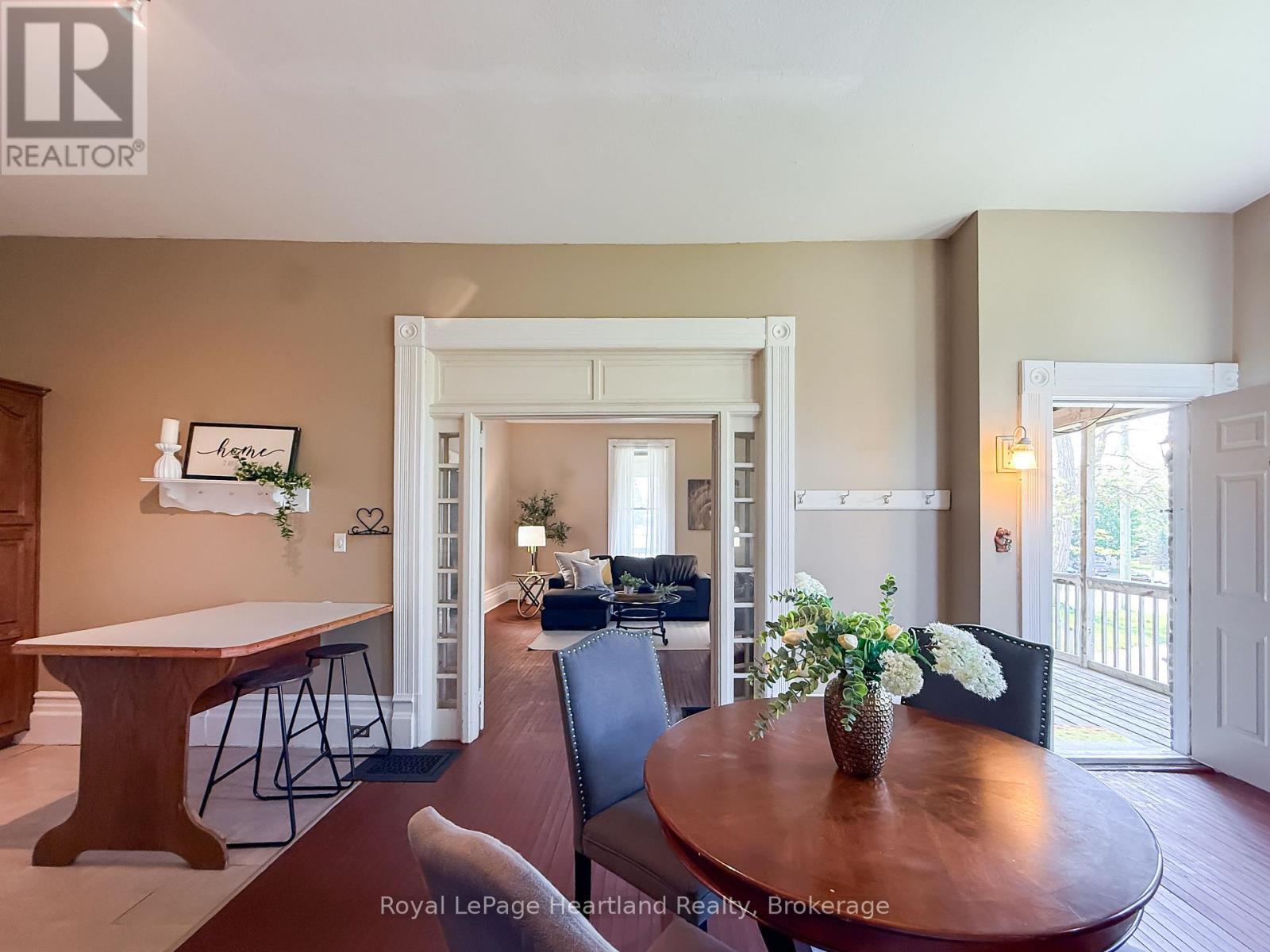 190 Albert Street, Central Huron (Clinton), ON - Indoor Photo Showing Dining Room