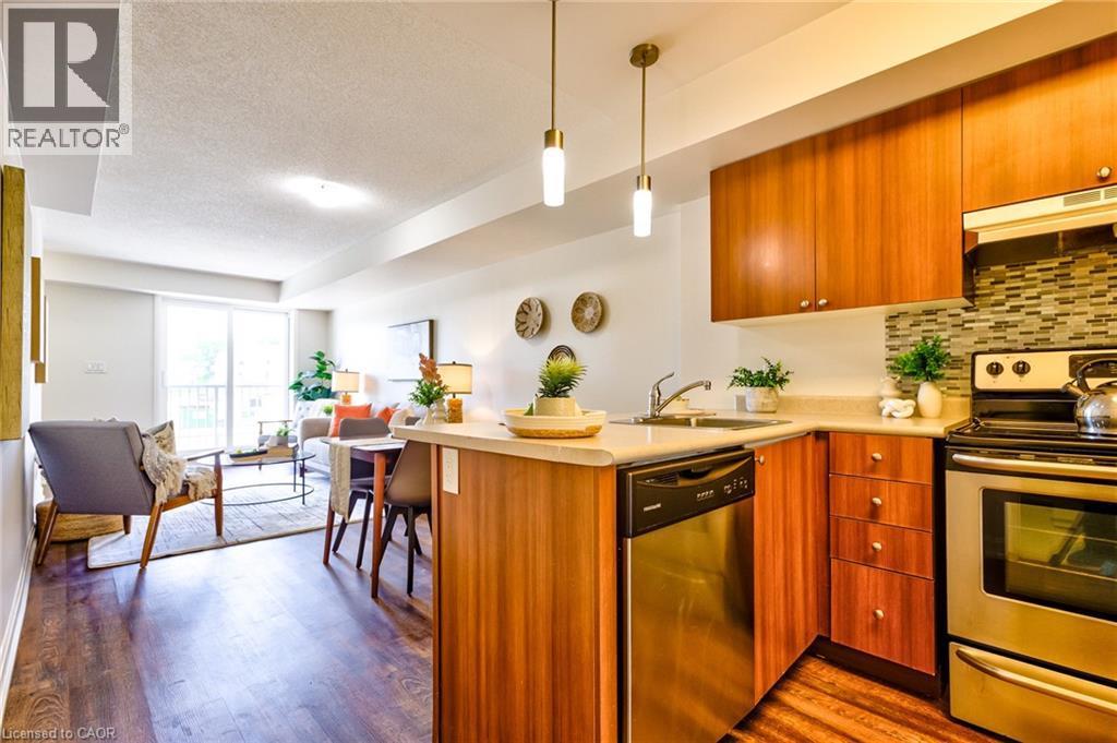 Kitchen - 350 Fisher Mills Road Unit# 28, Cambridge, ON - Indoor Photo Showing Kitchen