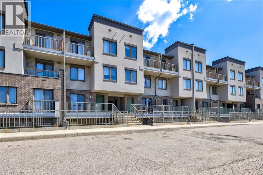 Exterior - 350 Fisher Mills Road Unit# 28, Cambridge, ON - Outdoor With Balcony With Facade