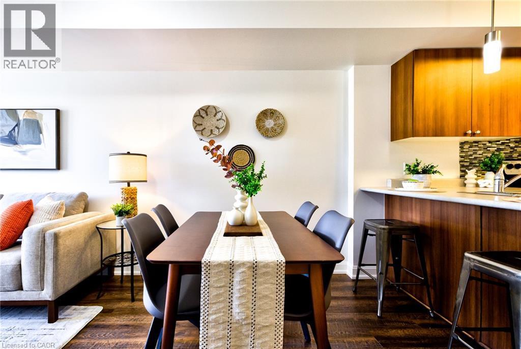 Dining - 350 Fisher Mills Road Unit# 28, Cambridge, ON - Indoor Photo Showing Dining Room