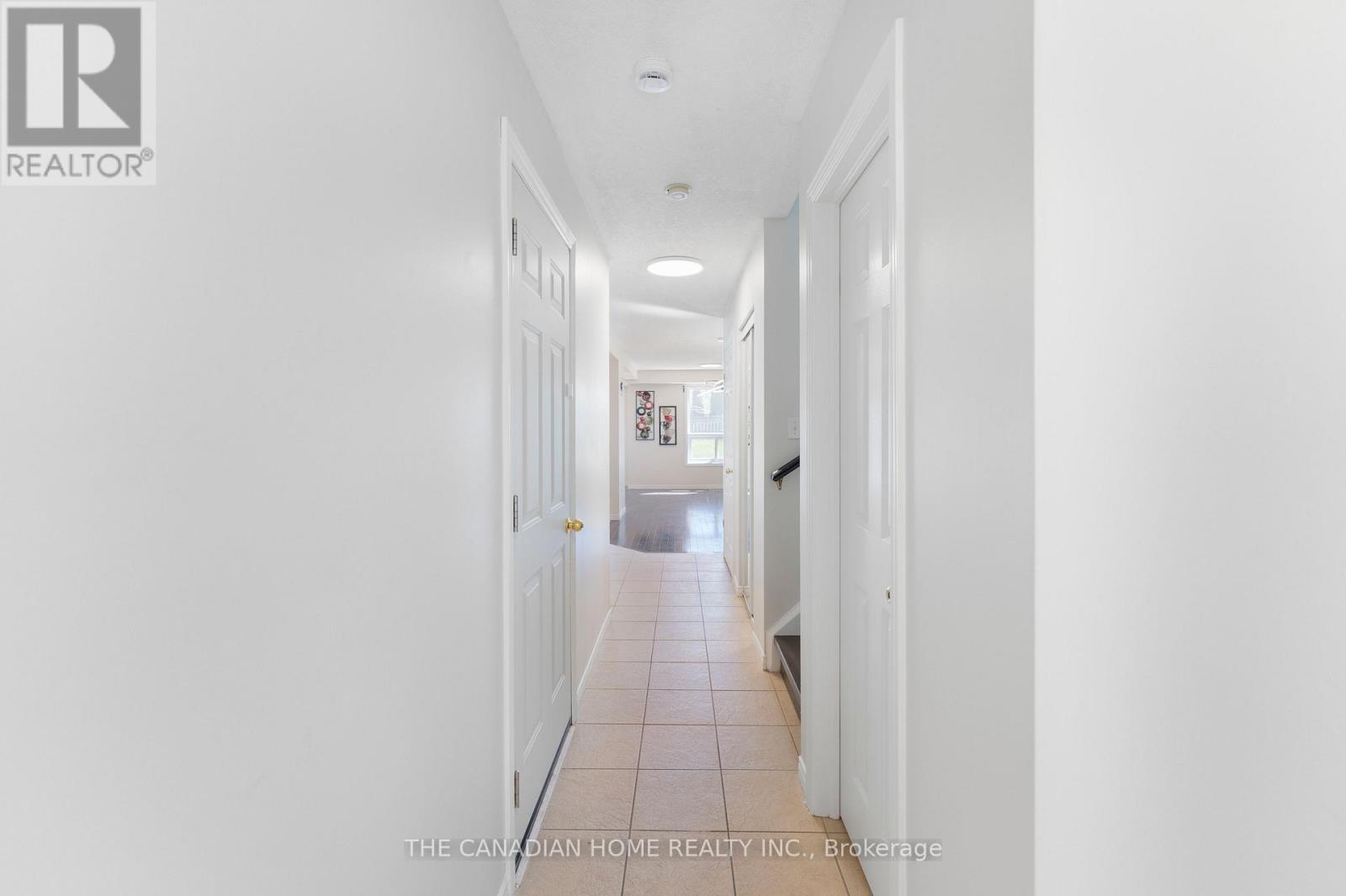 500 Robert Ferrie Drive, Kitchener, ON - Indoor Photo Showing Other Room