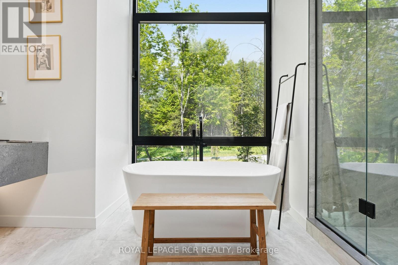 3404 Vivian Road, Whitchurch-Stouffville, ON - Indoor