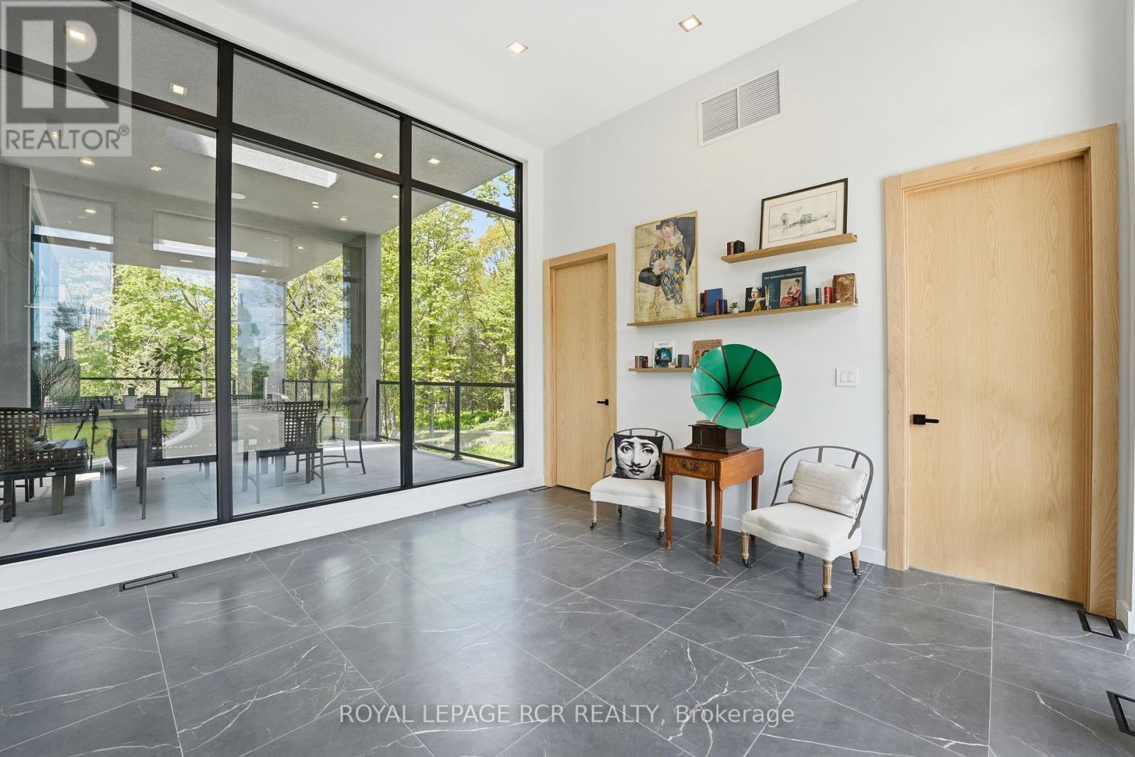 3404 Vivian Road, Whitchurch-Stouffville, ON - Indoor Photo Showing Other Room