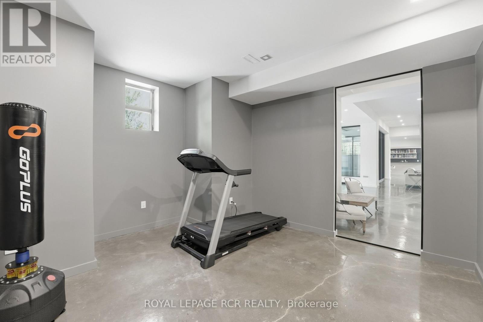 3404 Vivian Road, Whitchurch-Stouffville, ON - Indoor Photo Showing Gym Room