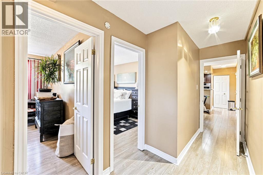 851 Queenston Road Unit# 202, Hamilton, ON - Indoor Photo Showing Other Room