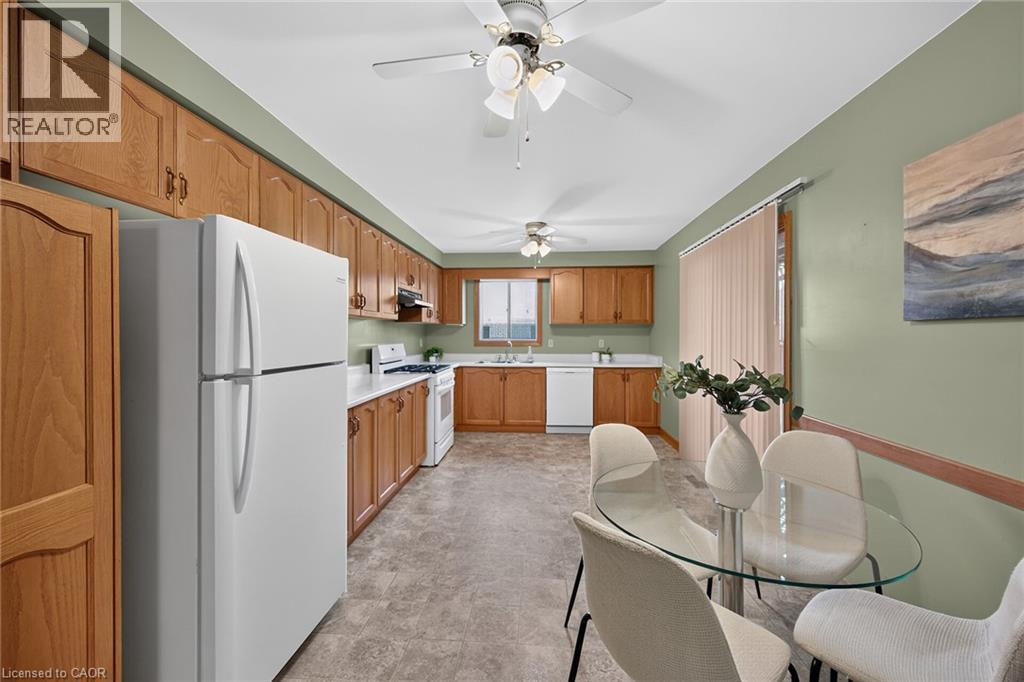 19 Country Club Road, Cayuga, ON - Indoor