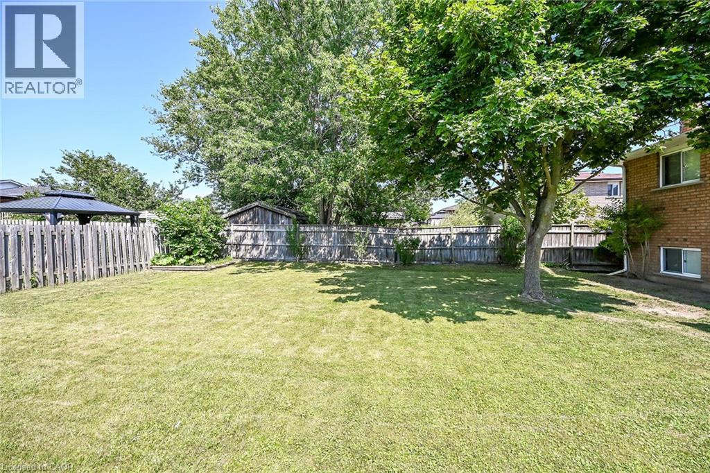 19 Country Club Road, Cayuga, ON - Outdoor