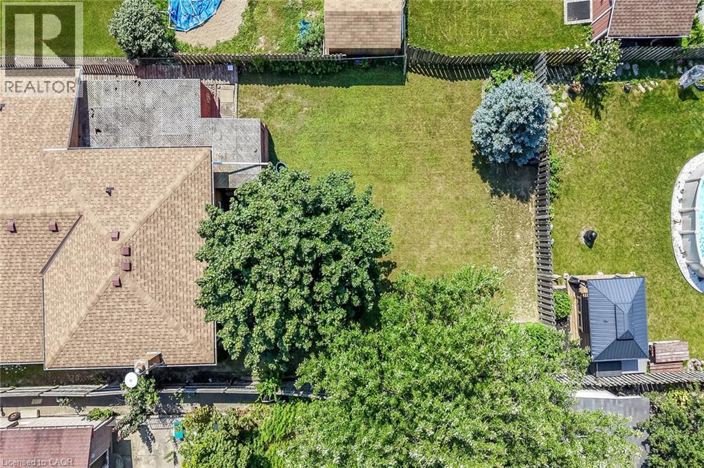 19 Country Club Road, Cayuga, ON - Outdoor