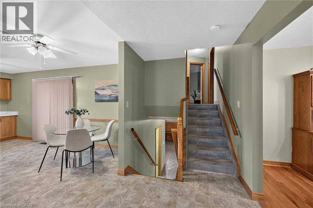 19 Country Club Road, Cayuga, ON - Indoor