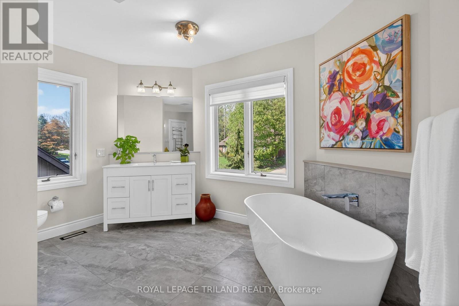83 Blackburn Crescent, Middlesex Centre (Kilworth), ON - Indoor Photo Showing Bathroom