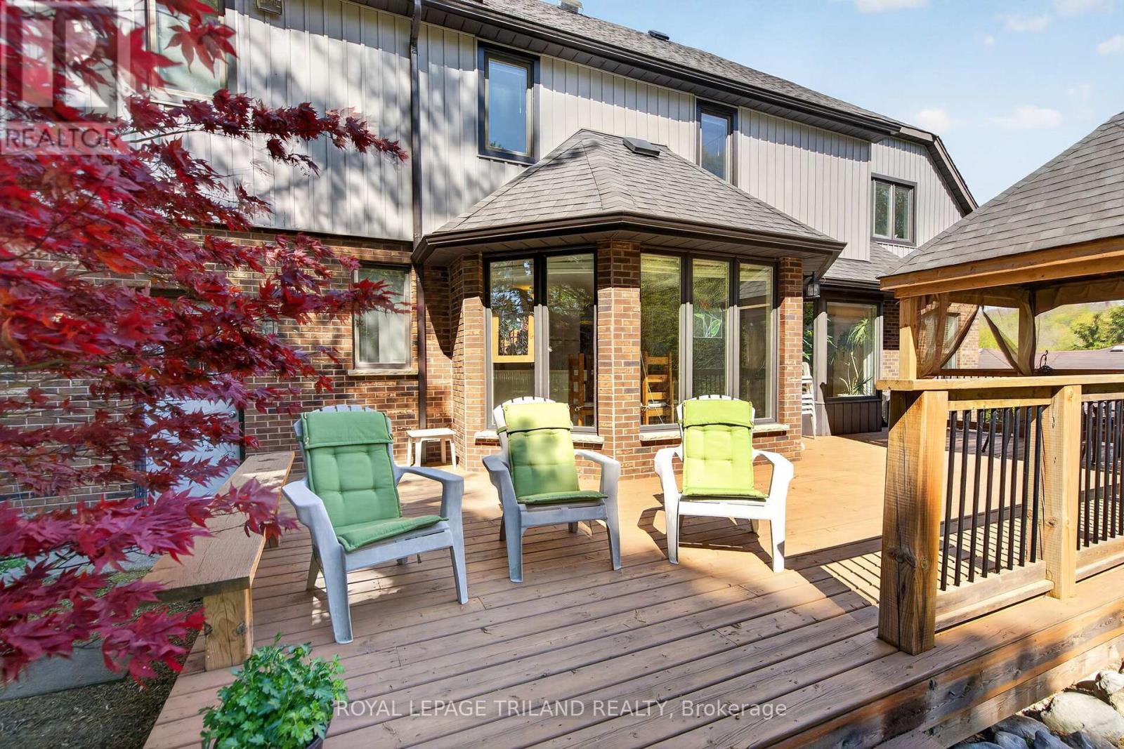 83 Blackburn Crescent, Middlesex Centre (Kilworth), ON - Outdoor With Deck Patio Veranda