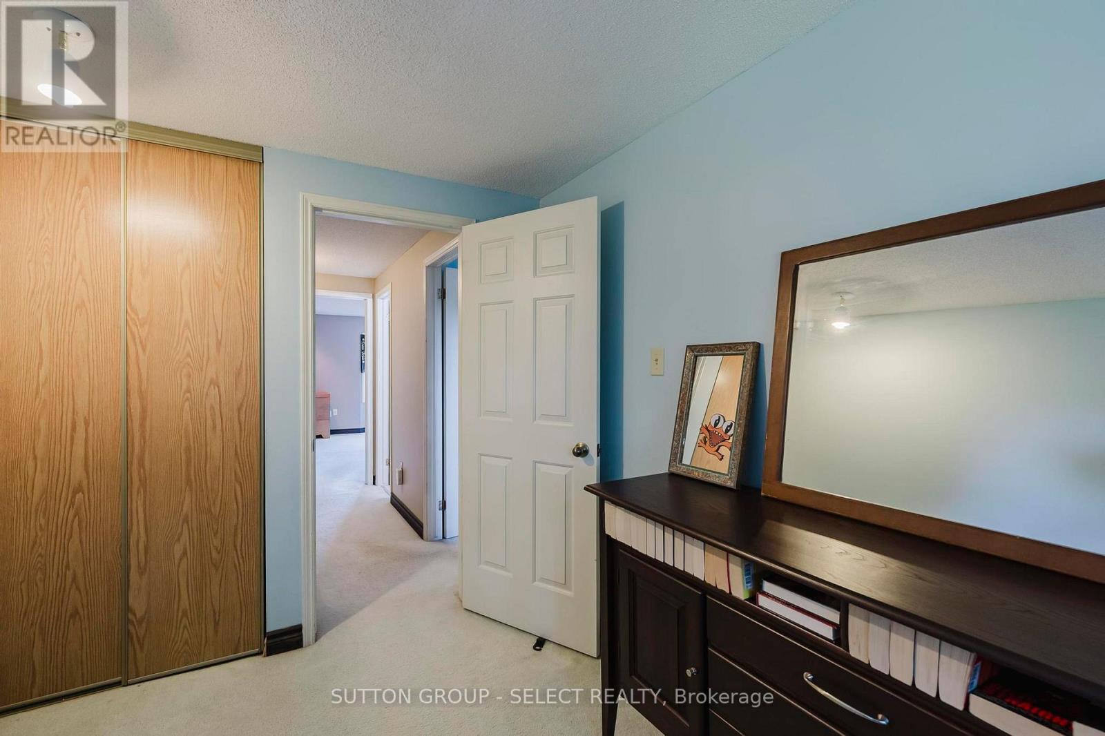 11 - 151 Martinet Avenue, London East (East I), ON - Indoor Photo Showing Other Room