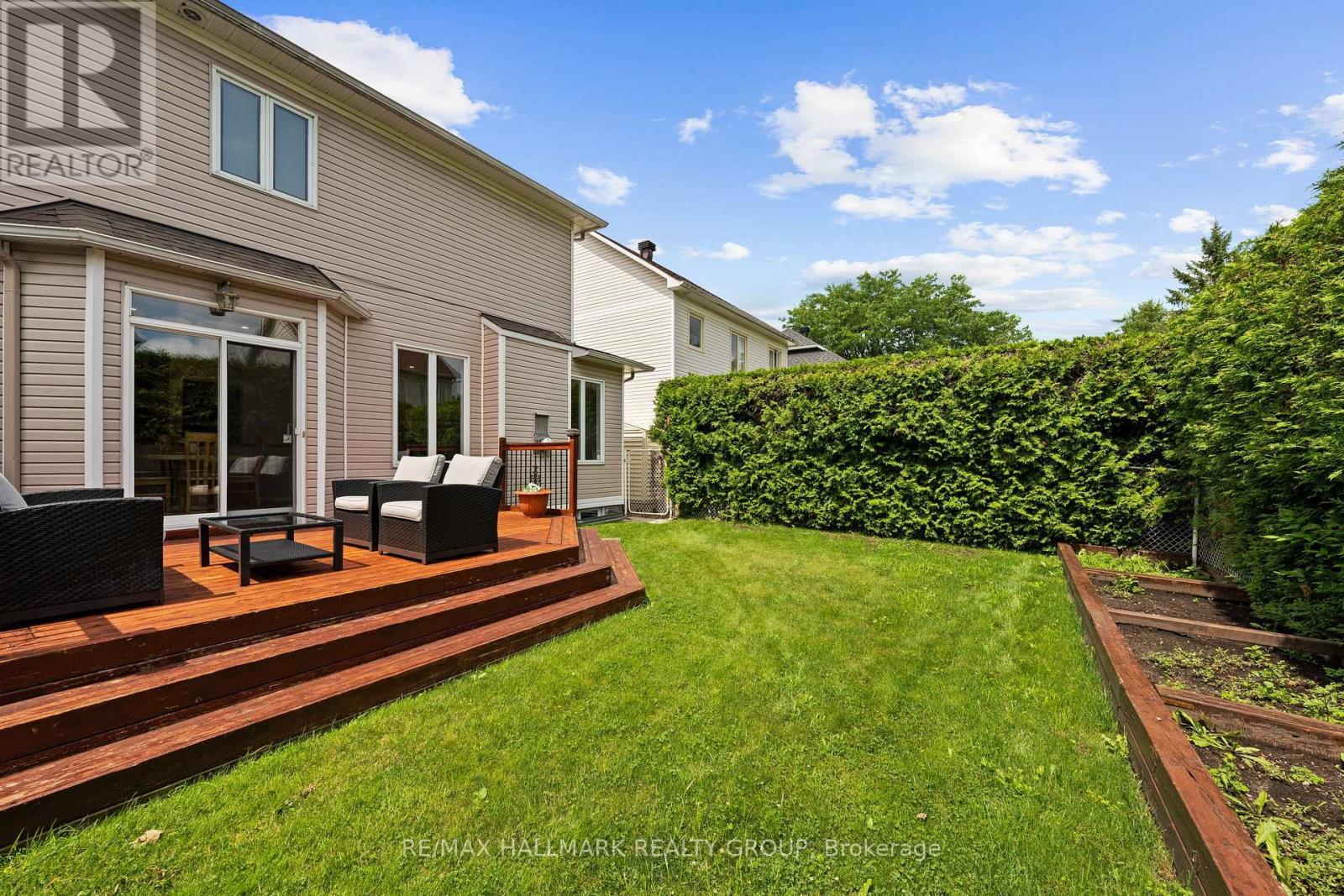 2104 Sandy Oaks Drive, Ottawa, ON - Outdoor With Deck Patio Veranda With Exterior