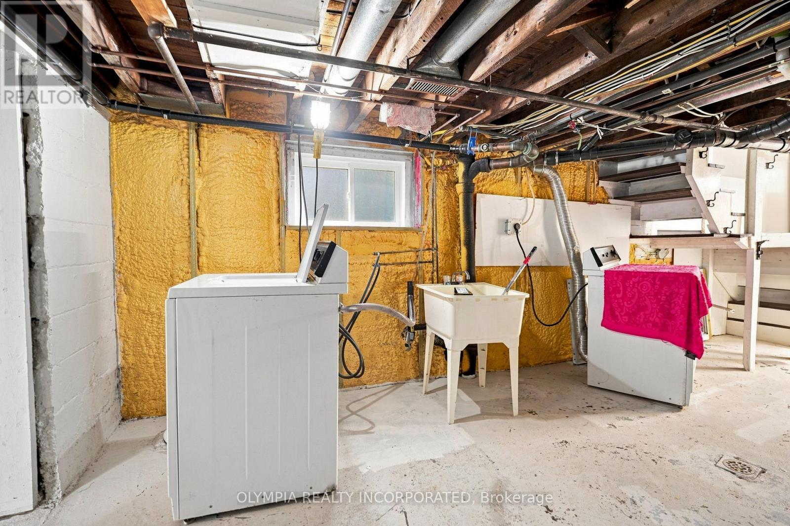 14 Bond Street, St. Catharines (Downtown), ON - Indoor Photo Showing Basement