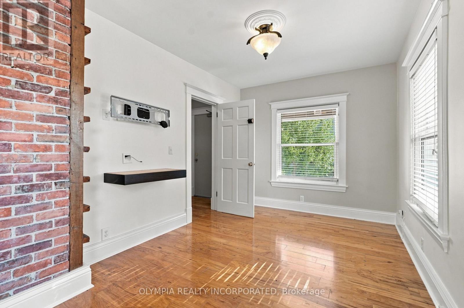14 Bond Street, St. Catharines (Downtown), ON - Indoor Photo Showing Other Room