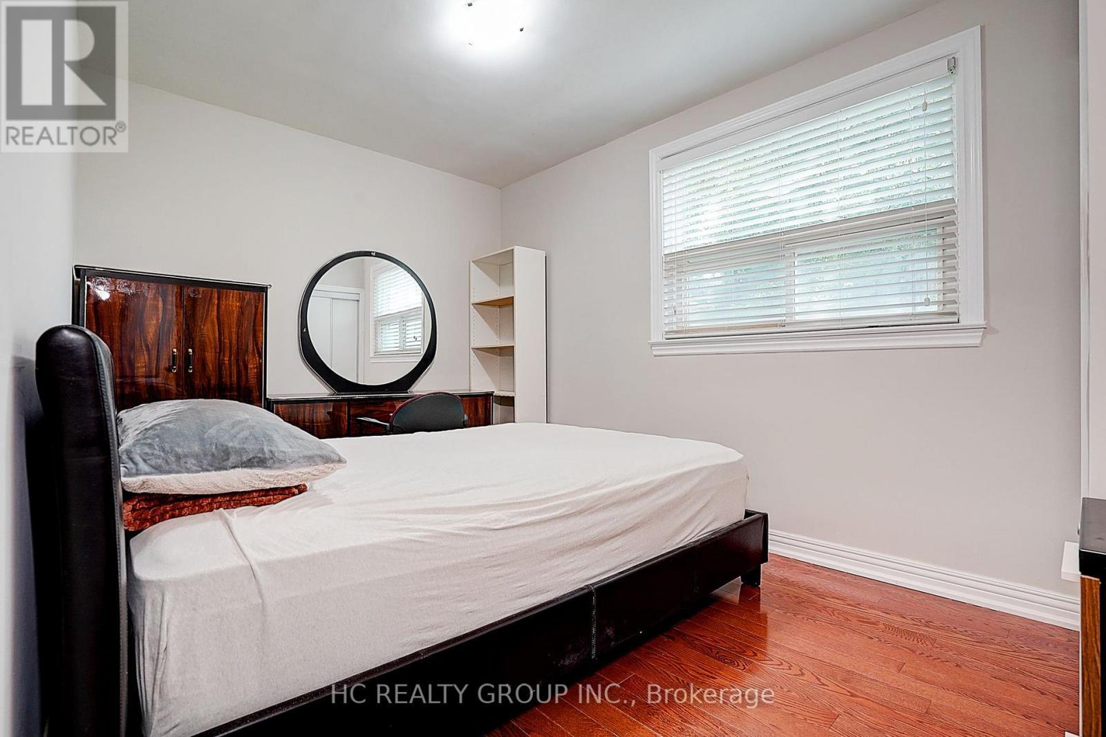 361 Highfield Road, Toronto, ON - Indoor Photo Showing Bedroom