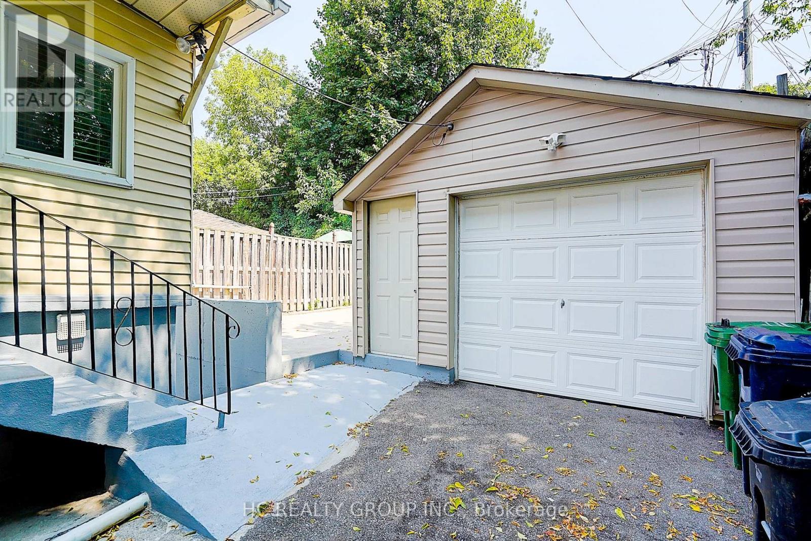 361 Highfield Road, Toronto, ON - Outdoor With Exterior