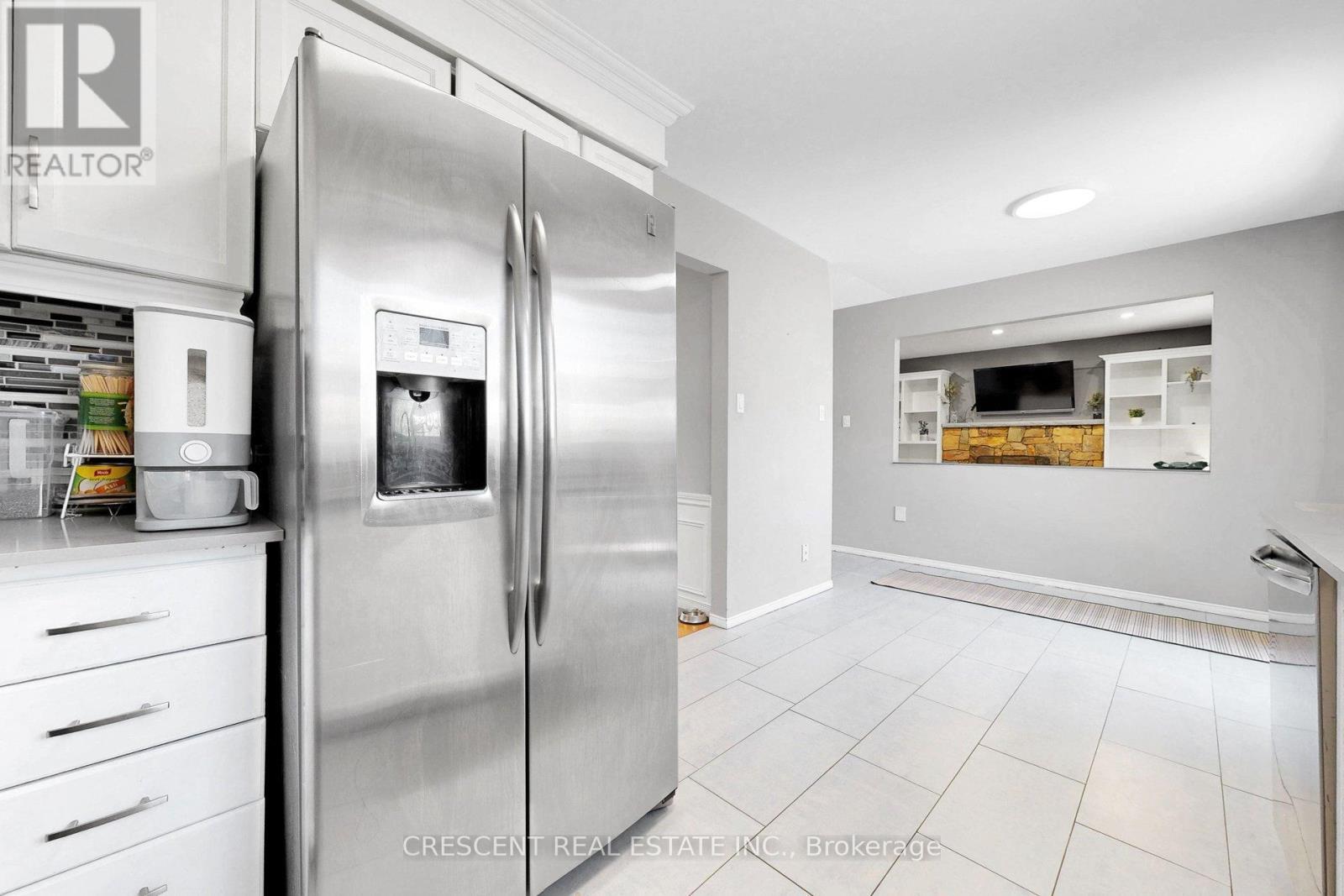 46 Pearson Drive, Hamilton, ON - Indoor