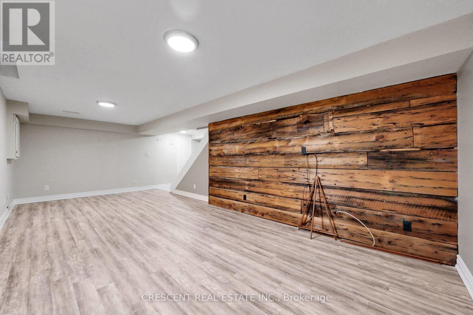 46 Pearson Drive, Hamilton, ON - Indoor Photo Showing Other Room