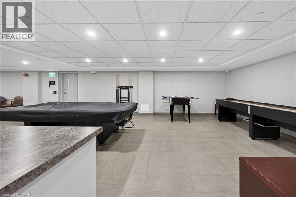 700 Dynes Road Unit# 904, Burlington, ON - Indoor Photo Showing Other Room