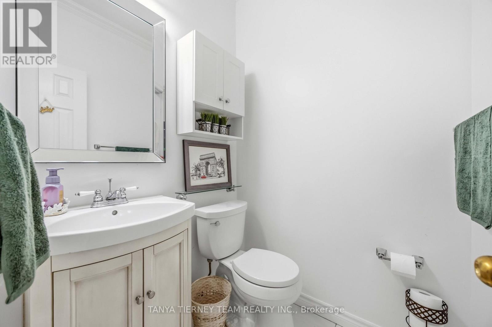 467 Oakwood Drive, Pickering, ON - Indoor Photo Showing Bathroom