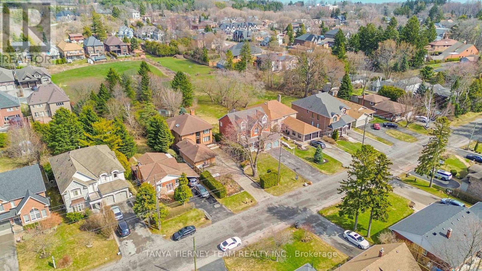 467 Oakwood Drive, Pickering, ON - Outdoor With View