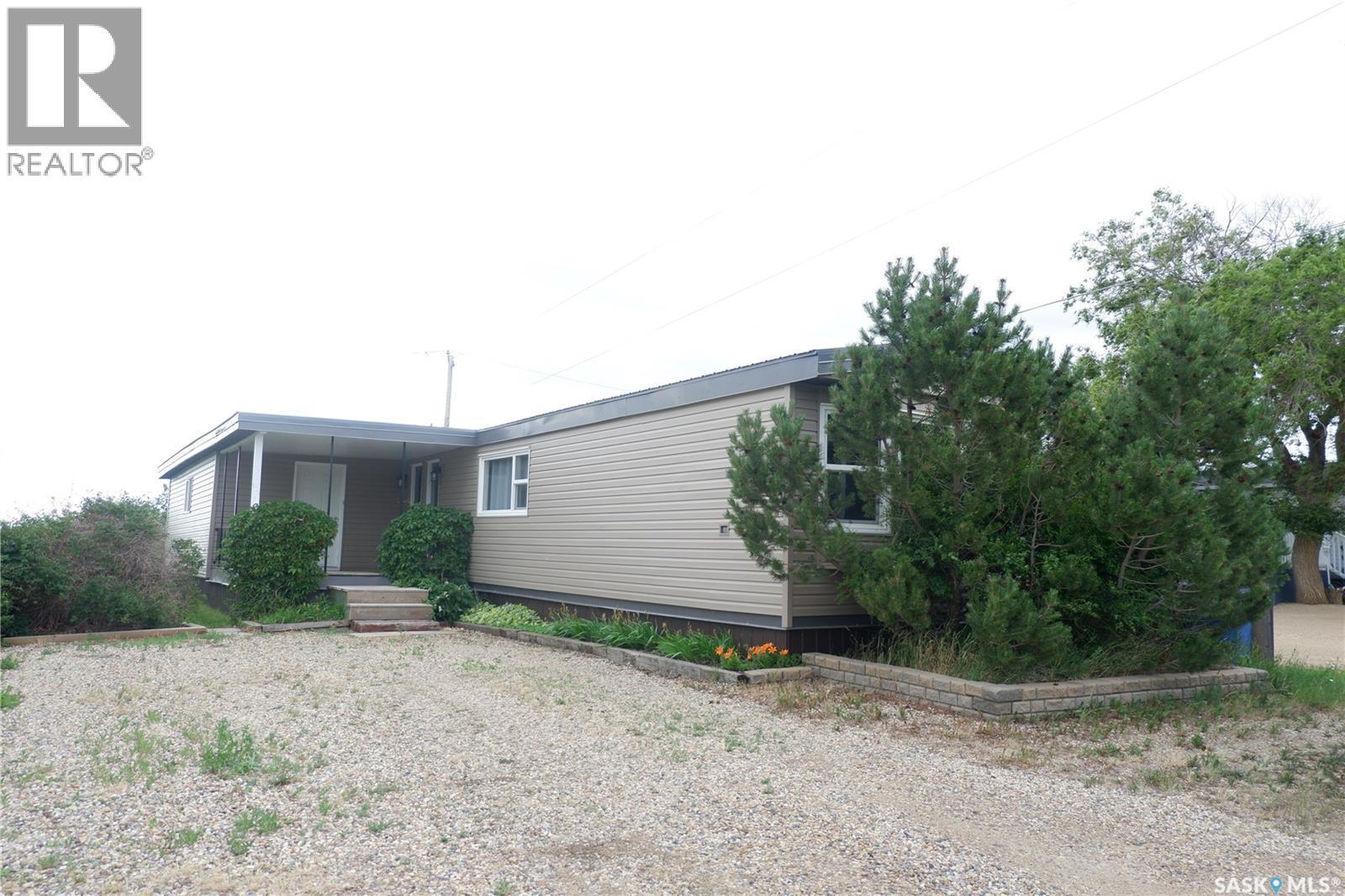 67 Sunrise Estates, Assiniboia, SK