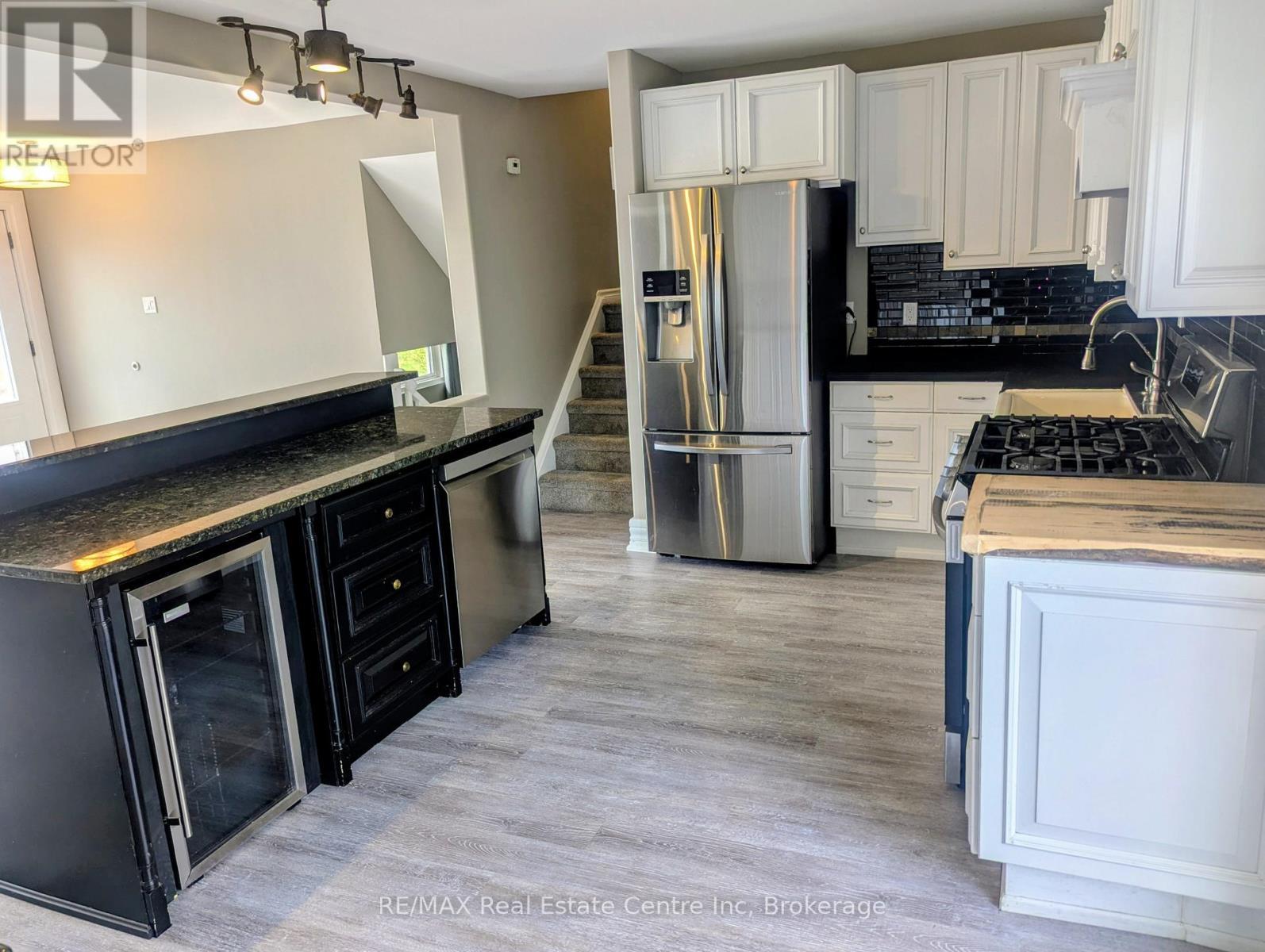 4 First Line, Centre Wellington (Elora/Salem), ON - Indoor Photo Showing Kitchen With Double Sink