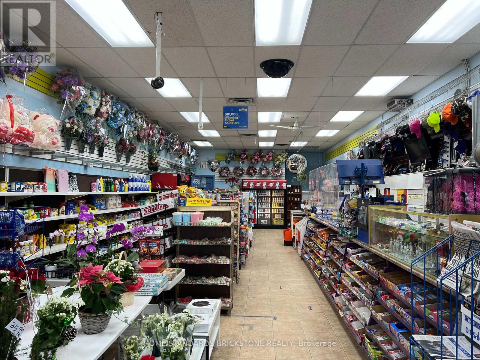 E-02 - 400 Scott Street, St. Catharines, ON