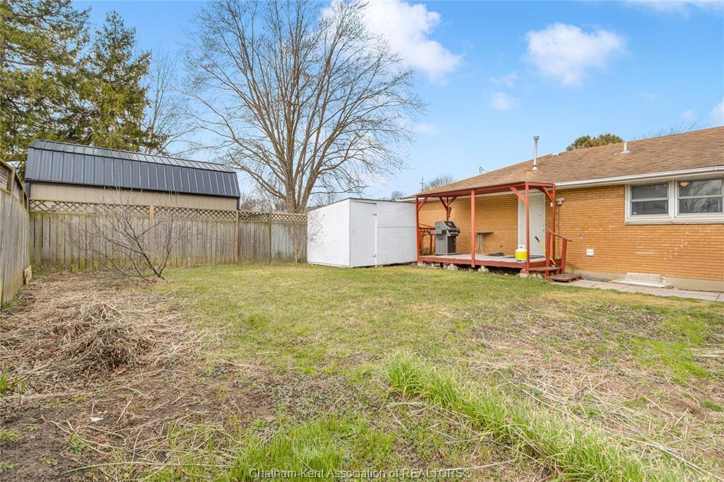 410 Mcnaughton Avenue East, Chatham, ON - Outdoor