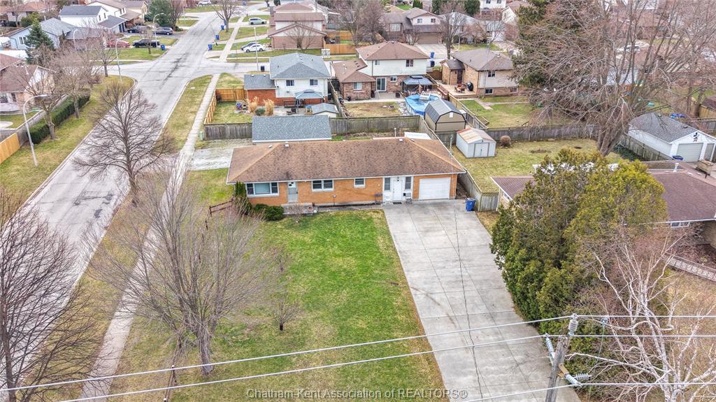 410 Mcnaughton Avenue East, Chatham, ON - Outdoor With View