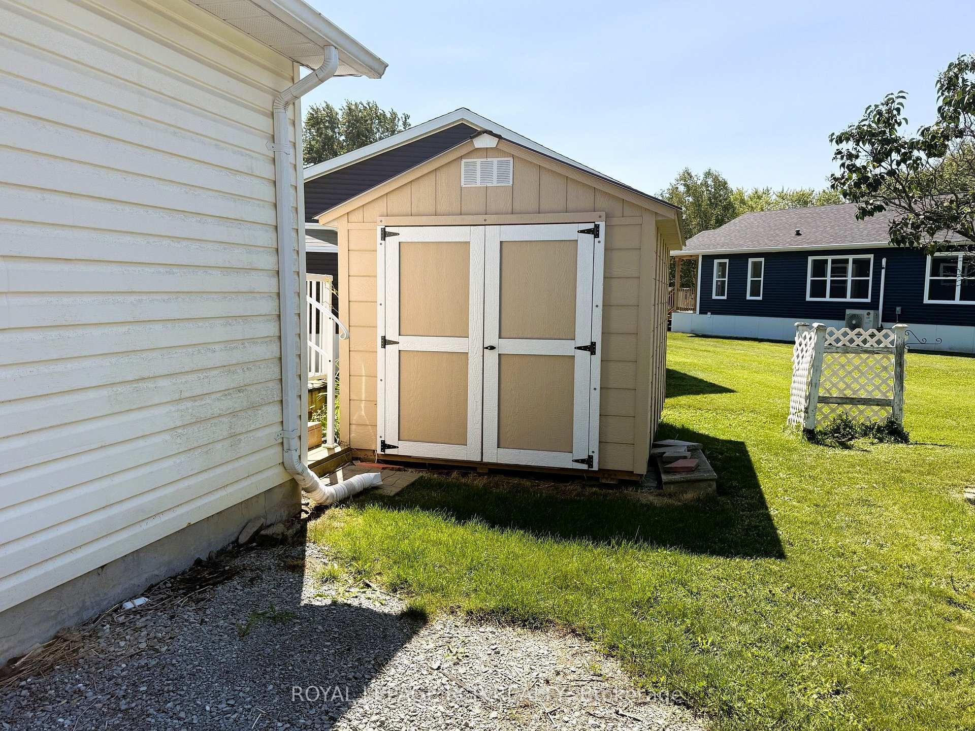 38 Royal Oak Drive, Innisfil, ON - Outdoor With Exterior