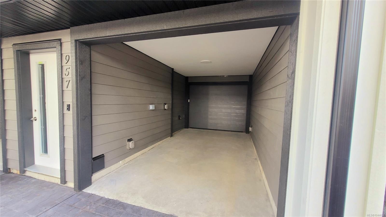 951 Snapdragon Crt, Langford, BC