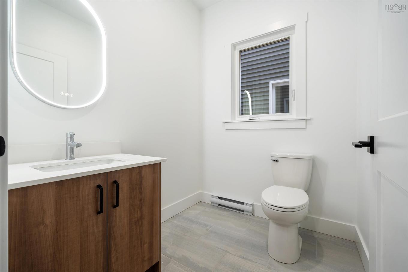 32 Brianna Drive, Lantz, NS - Indoor Photo Showing Bathroom