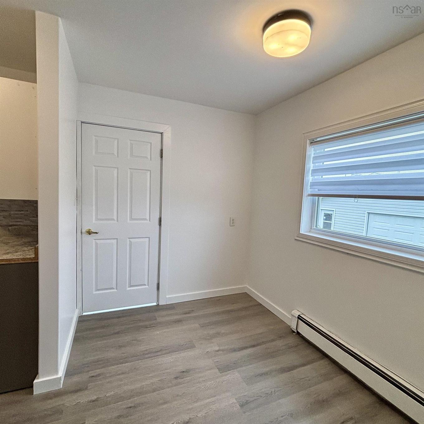 683 Mahon Street, New Waterford, NS - Indoor Photo Showing Other Room