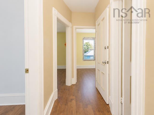 18/20 Queen Street, Sydney, NS - Indoor Photo Showing Other Room