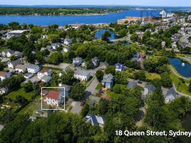 18/20 Queen Street, Sydney, NS - Outdoor With Body Of Water With View