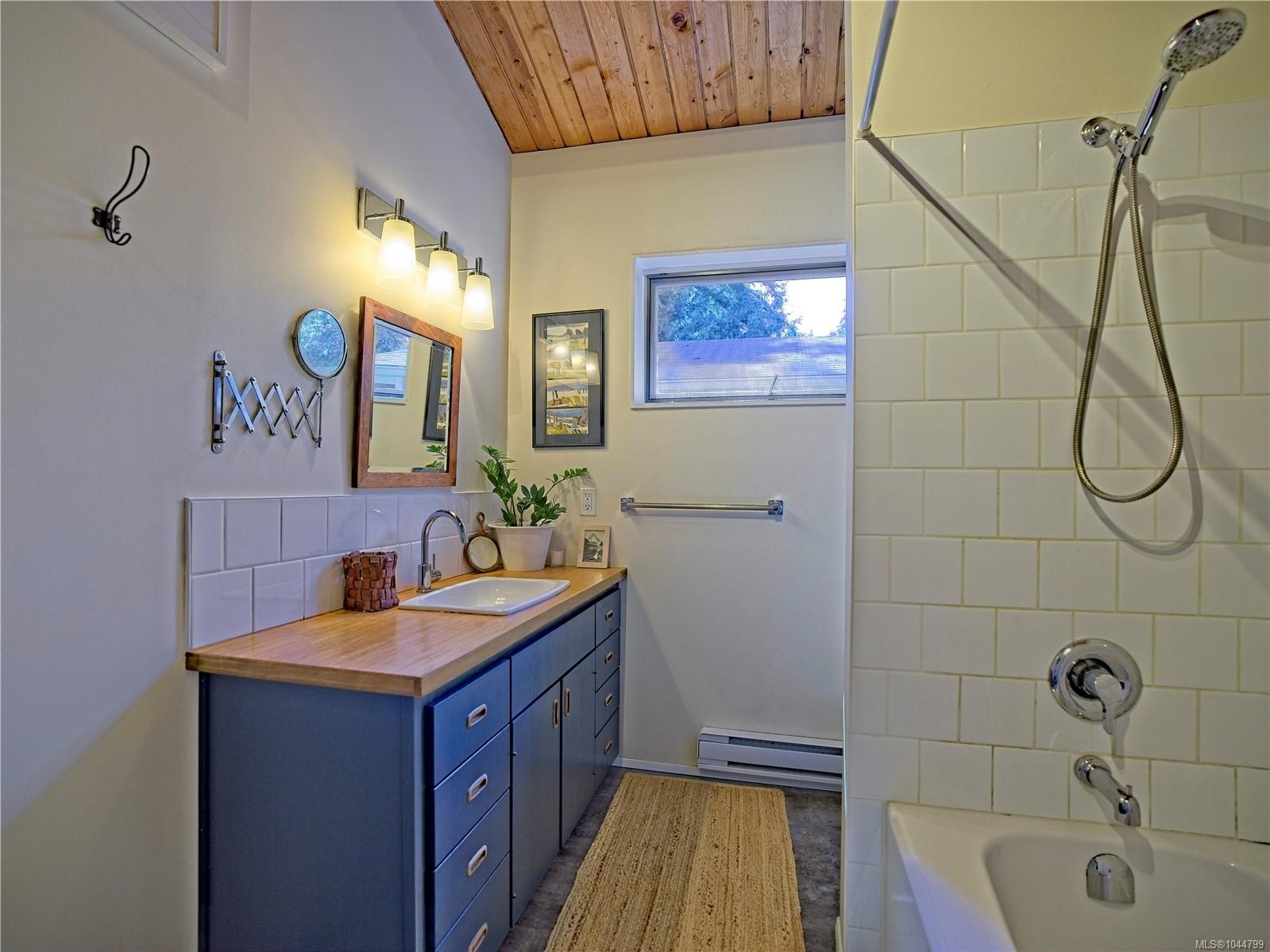 1607 North Beach Rd, Salt Spring, BC