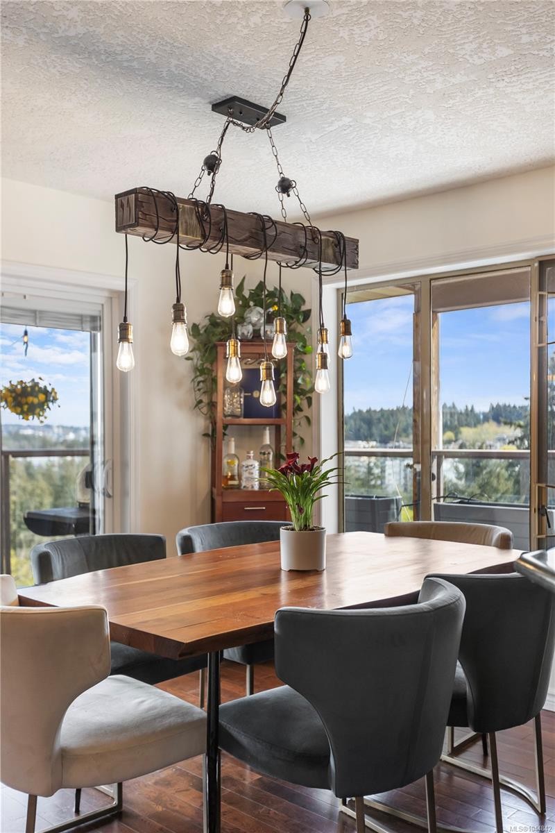 380 Crystalview Terr, Langford, BC