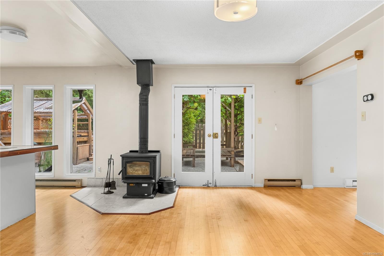 395 Lyngail Pl, Gabriola Island, BC