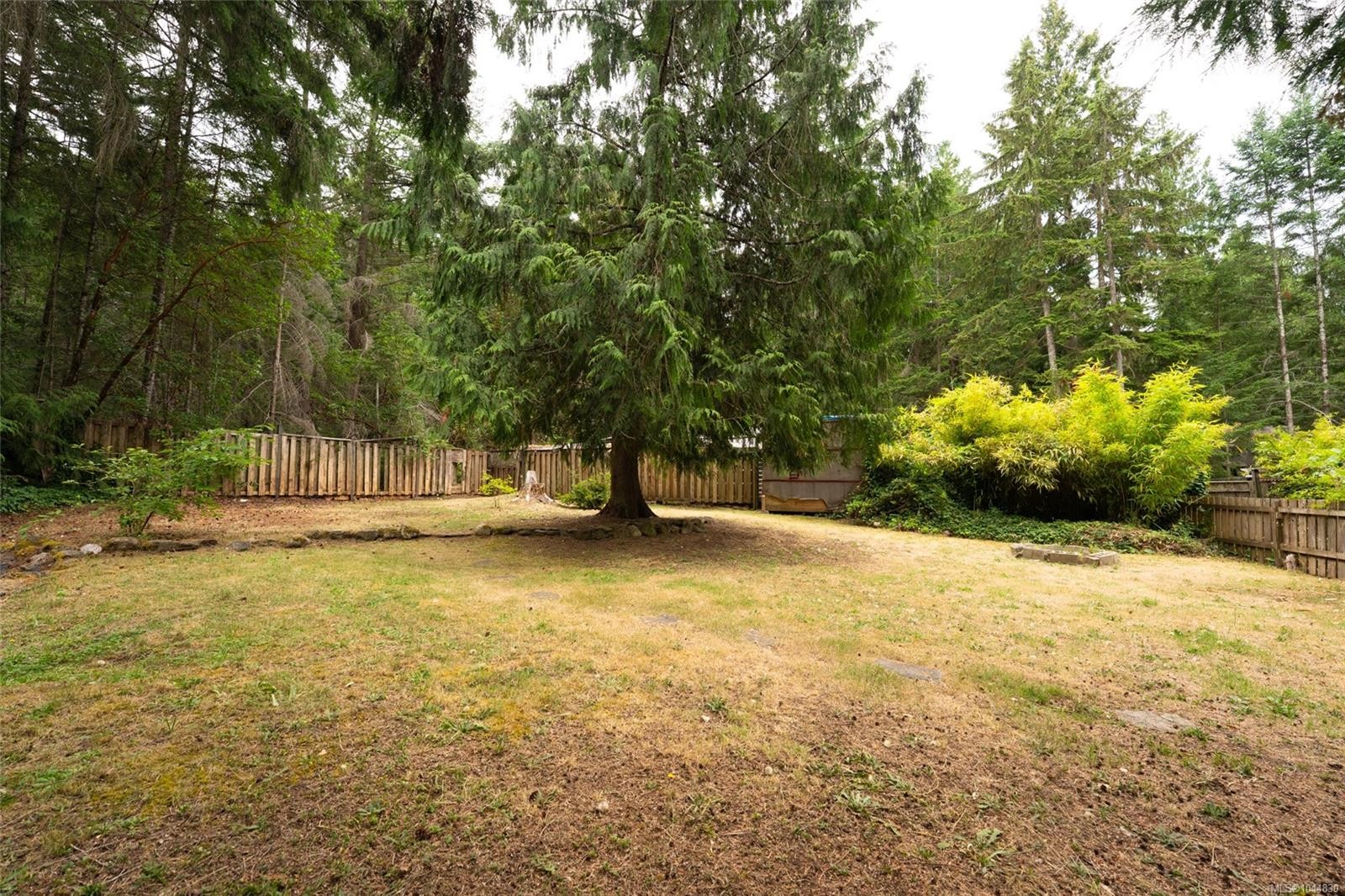 395 Lyngail Pl, Gabriola Island, BC