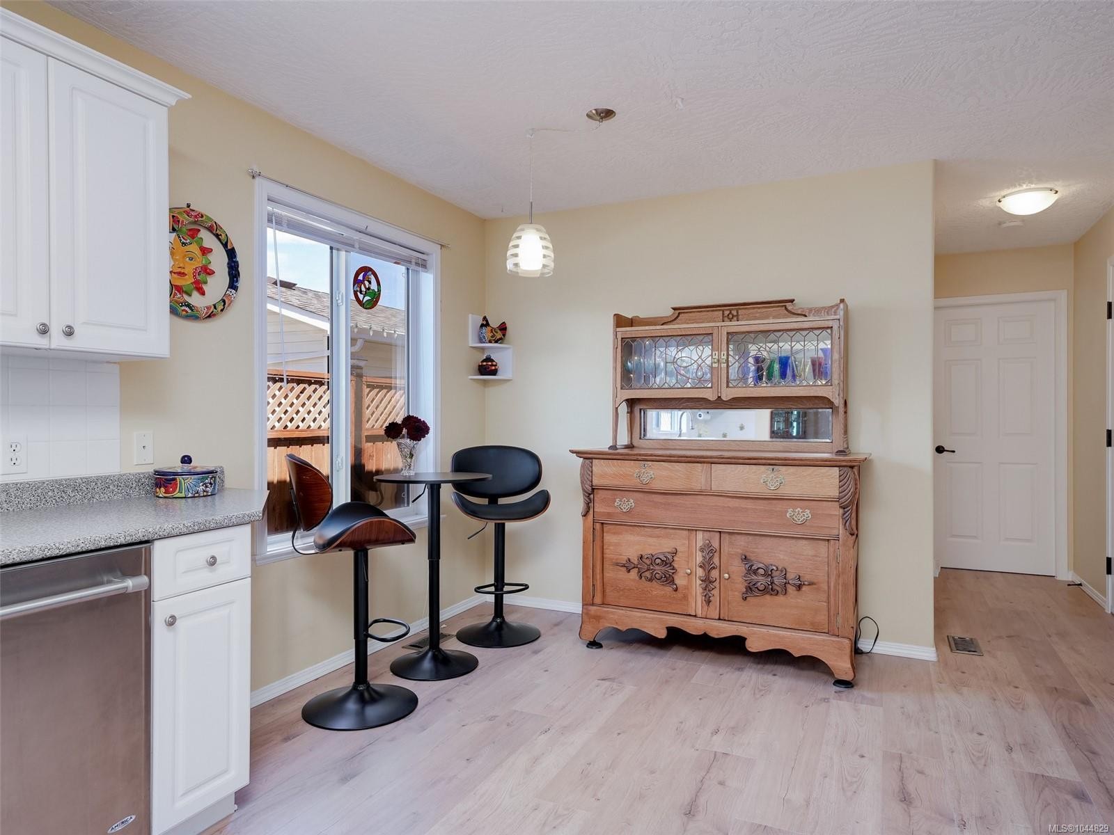 19 Eagle Lane, View Royal, BC